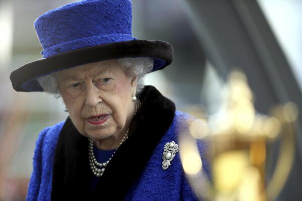 Queen wear sale the champions